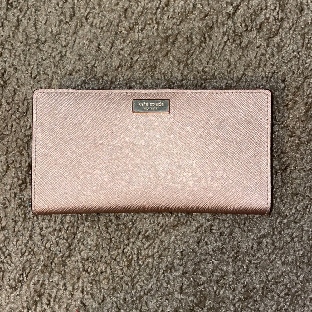 Kate Spade Rose Gold Wallet